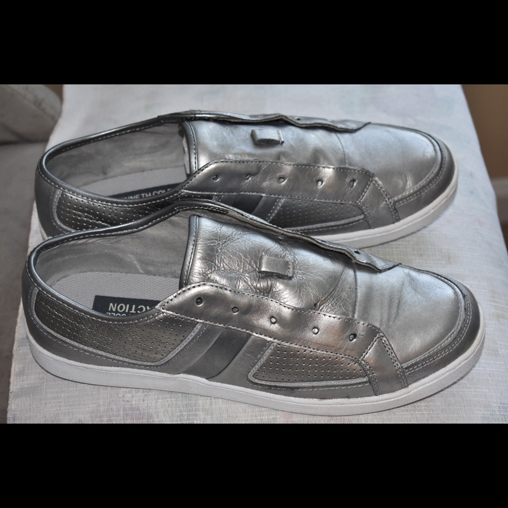 Kenneth Cole Reaction Sneakers/shoe. Silver 10.5